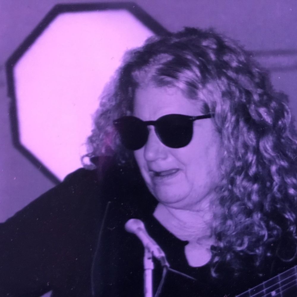 Meet your Posher, Carol